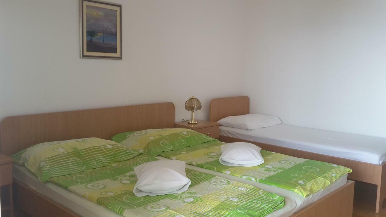 As Brela Hotel Ngoại thất bức ảnh